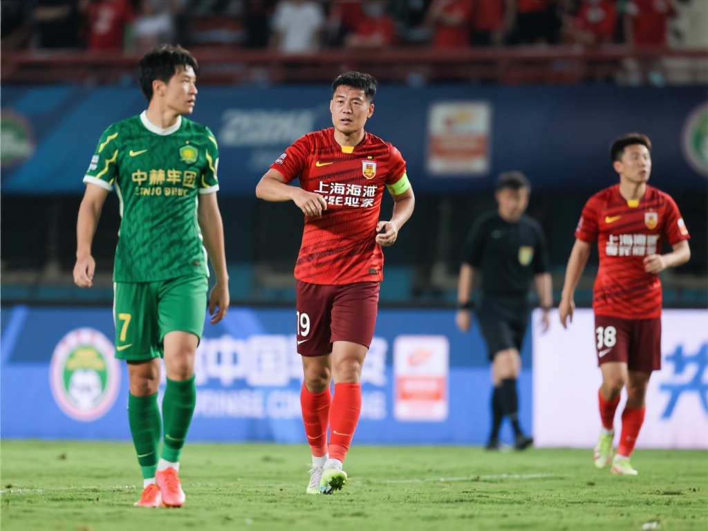 第10轮中超焦点战:上海海港1-2不敌北京国安 上海海港本轮失利无疑给他们的积分榜排名带